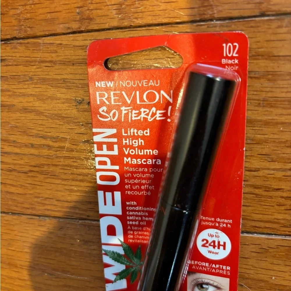 Revlon 24h So Fierce Eyes Wide Open Waterproof Mascara #102 black